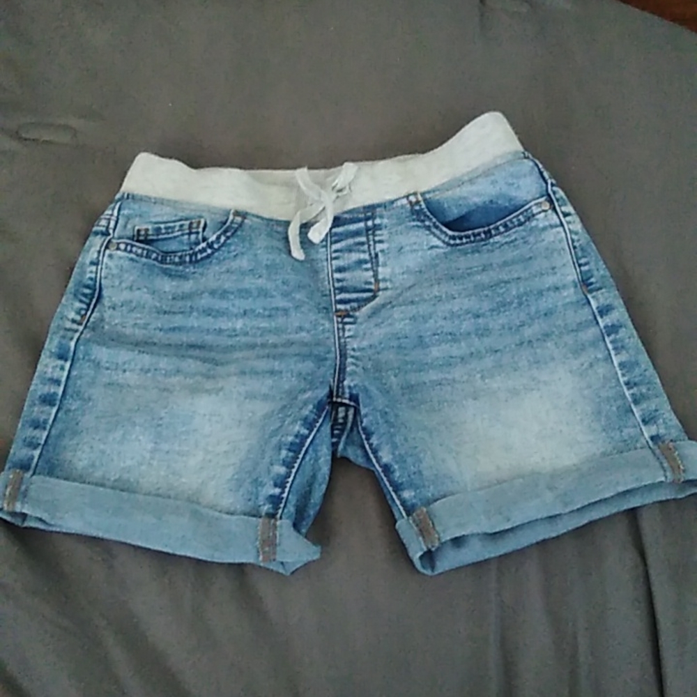 Girls Jean Shorts.